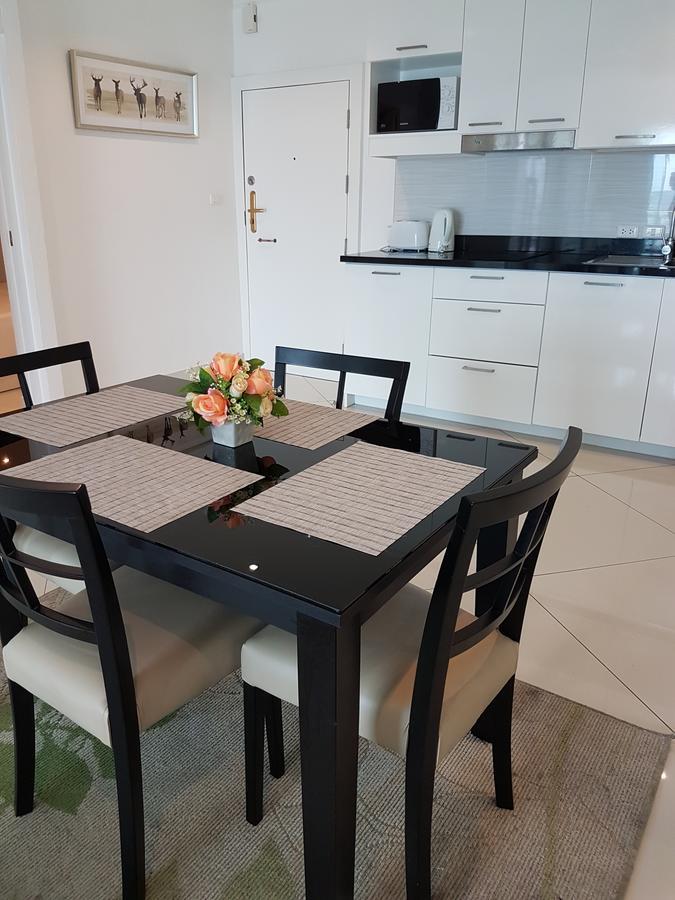 Vtsix Condo Service At View Talay 6 Condo Pattaya Dış mekan fotoğraf